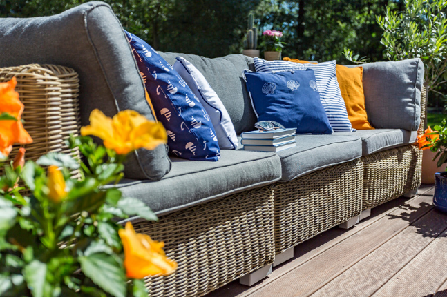 Manor Homes Blog_Outdoor Furniture